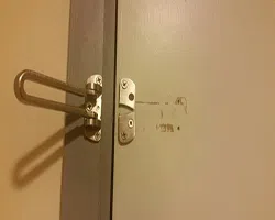 Bedford Dwellings Locksmith Store, Bedford Dwellings, PA 412-385-2193 - com-ls-1